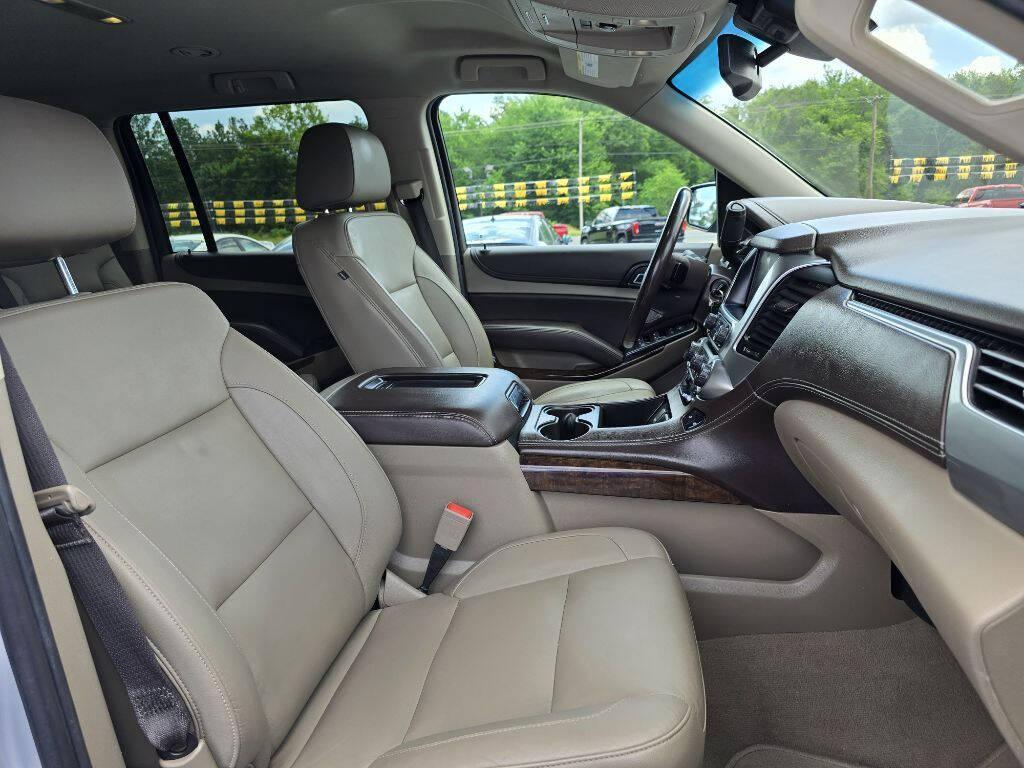 used 2019 Chevrolet Suburban car, priced at $27,995