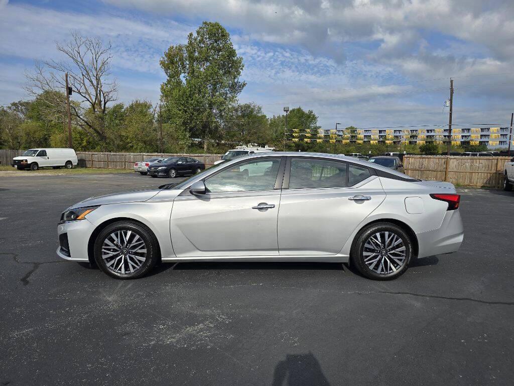 used 2023 Nissan Altima car, priced at $20,995