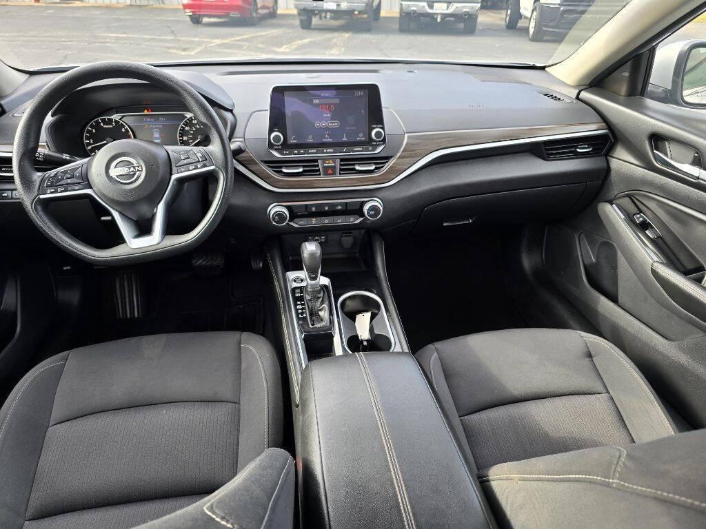 used 2023 Nissan Altima car, priced at $20,995