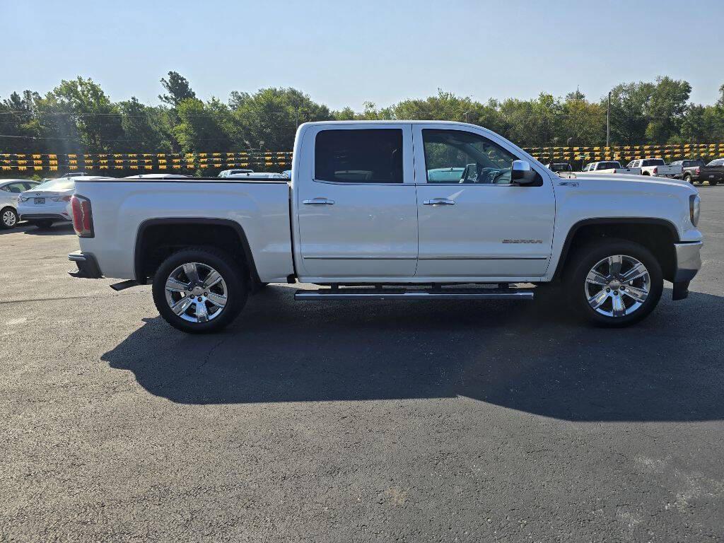 used 2018 GMC Sierra 1500 car, priced at $28,995