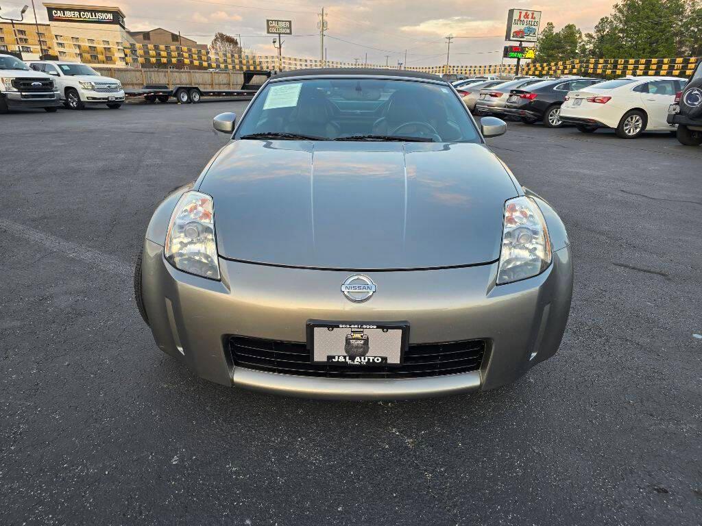 used 2004 Nissan 350Z car, priced at $13,495