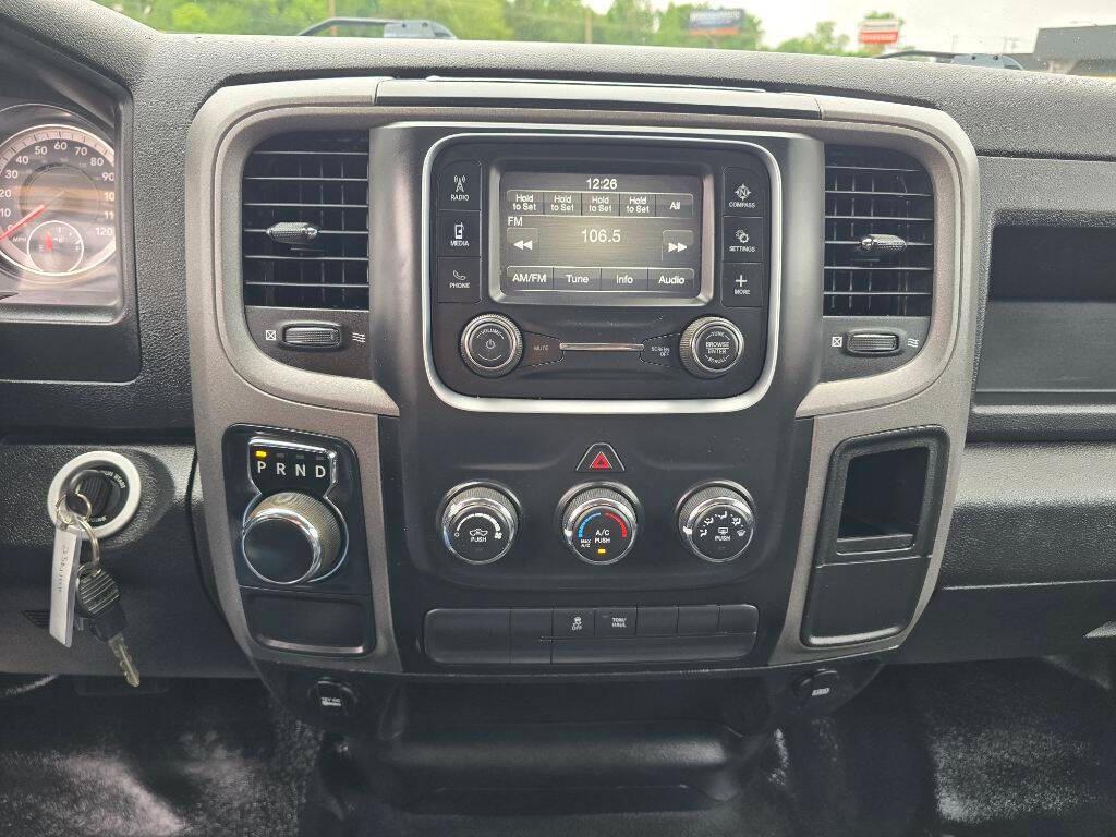 used 2022 Ram 1500 Classic car, priced at $22,995
