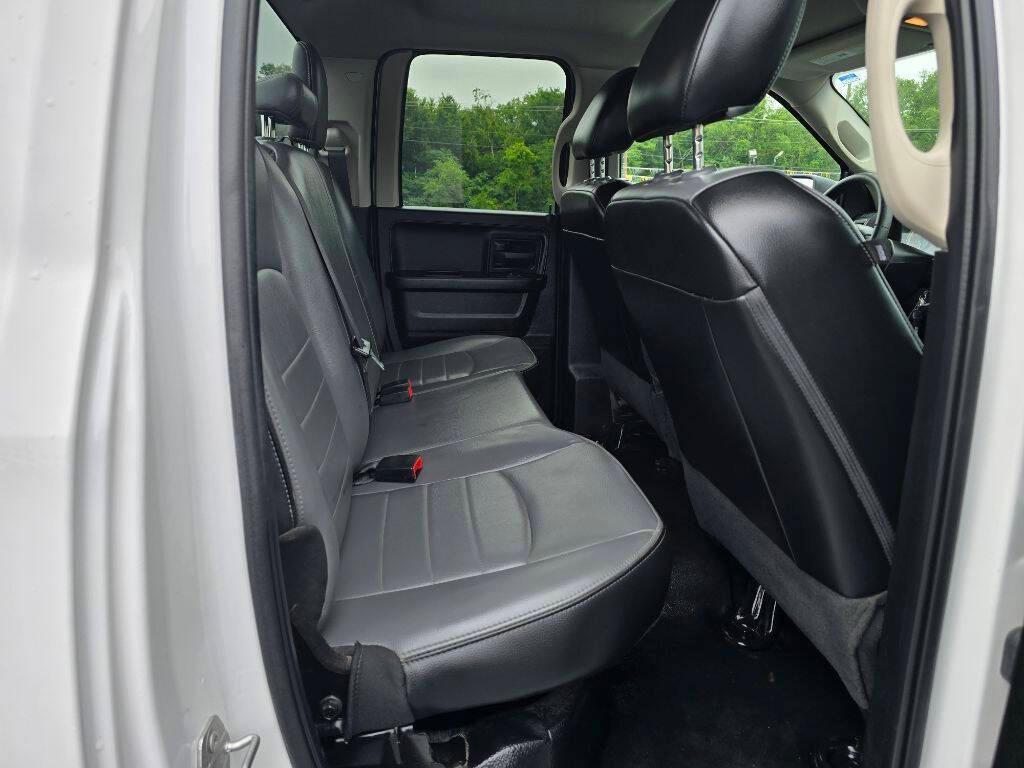used 2022 Ram 1500 Classic car, priced at $22,995