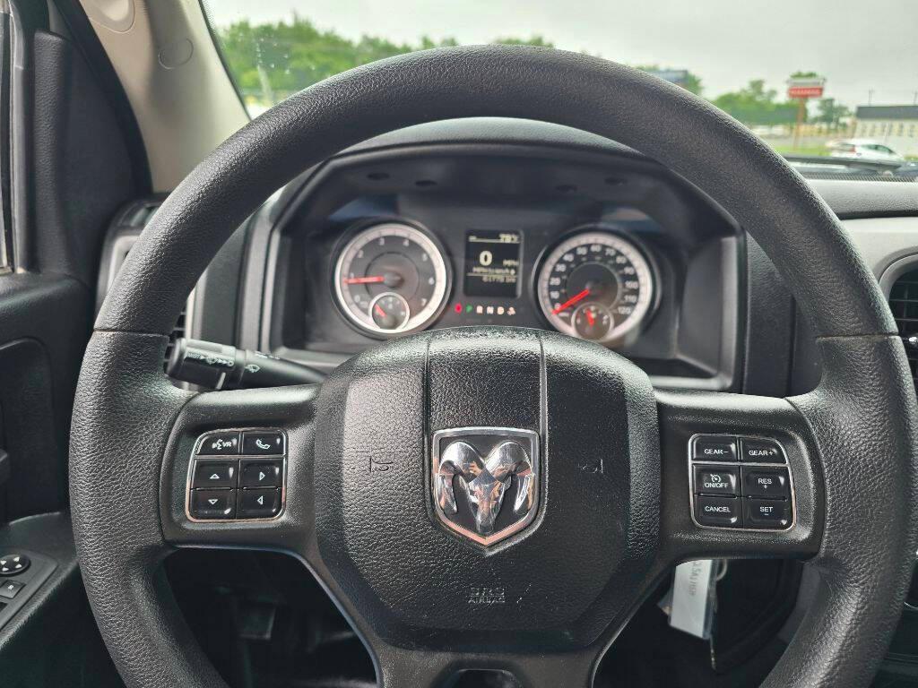 used 2022 Ram 1500 Classic car, priced at $22,995