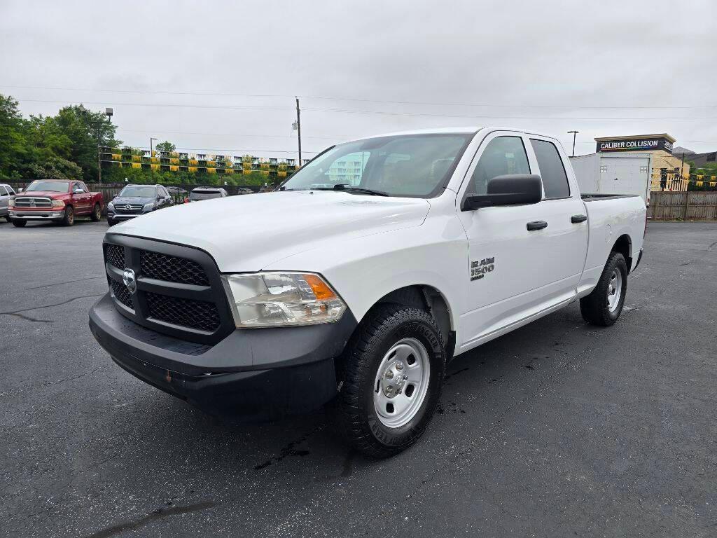 used 2022 Ram 1500 Classic car, priced at $22,995