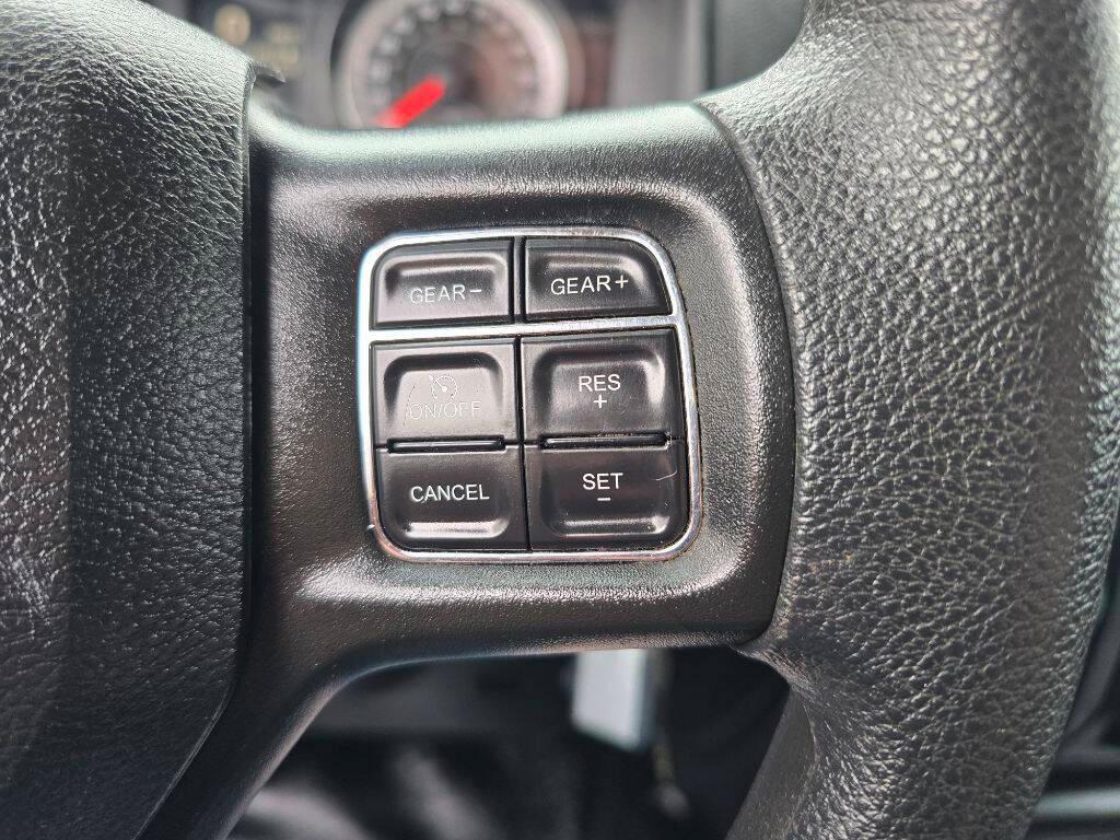 used 2022 Ram 1500 Classic car, priced at $22,995