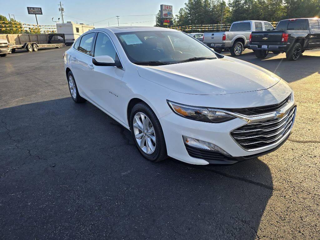 used 2022 Chevrolet Malibu car, priced at $18,995