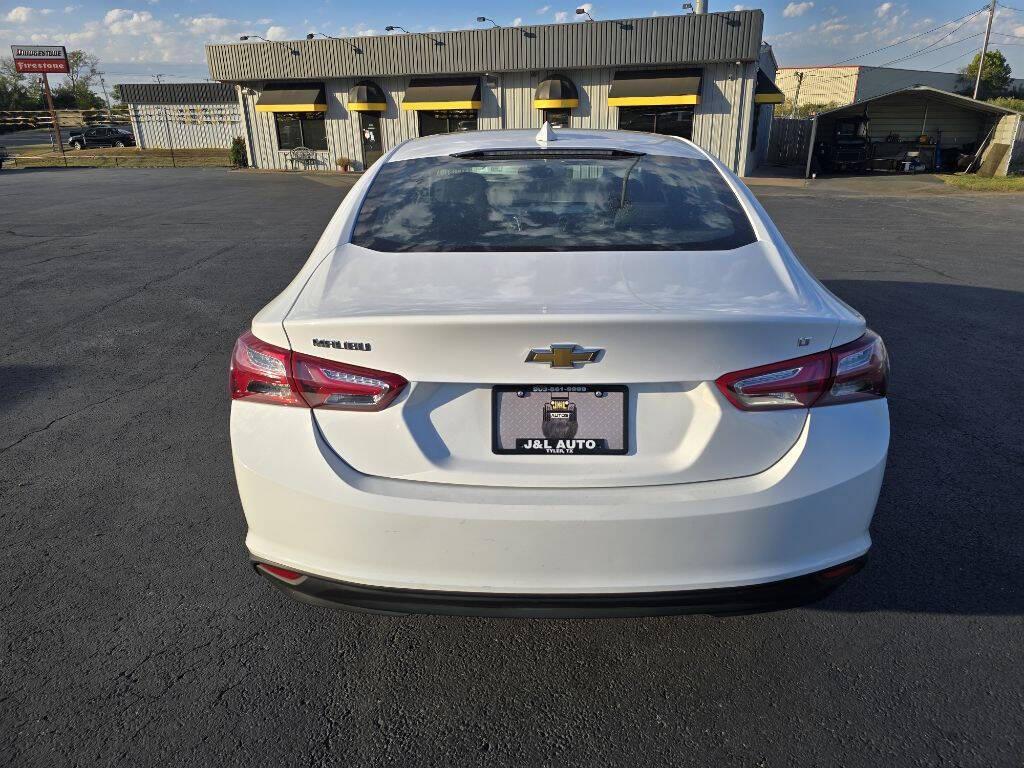 used 2022 Chevrolet Malibu car, priced at $18,995