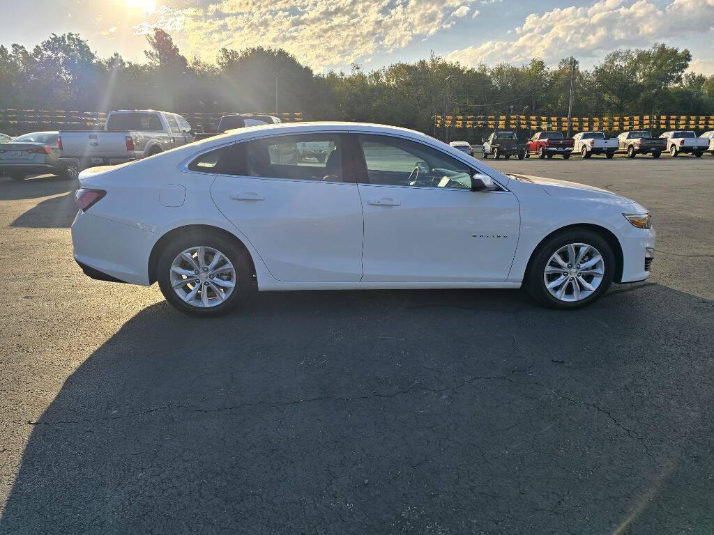 used 2022 Chevrolet Malibu car, priced at $18,995