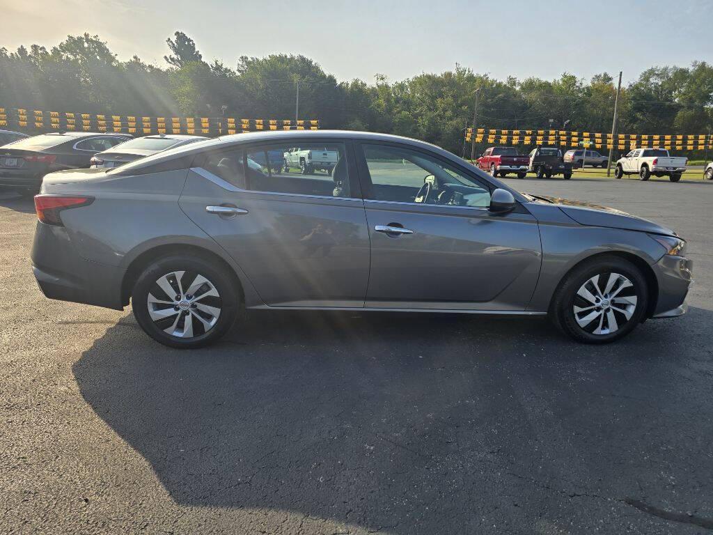 used 2022 Nissan Altima car, priced at $20,995