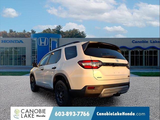 new 2025 Honda Pilot car, priced at $46,760