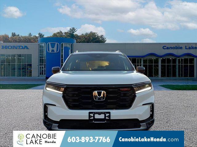 new 2025 Honda Pilot car, priced at $46,760