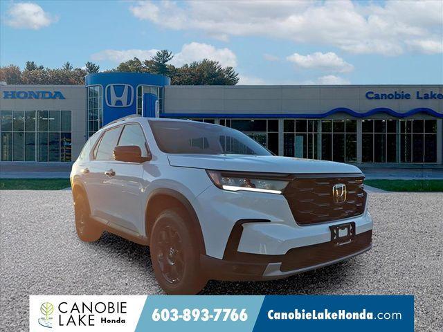 new 2025 Honda Pilot car, priced at $46,760