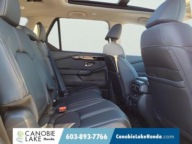 new 2025 Honda Pilot car, priced at $47,622
