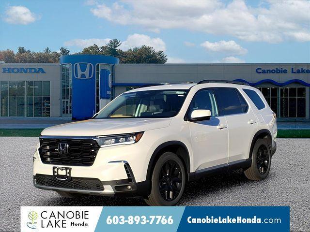 new 2025 Honda Pilot car, priced at $47,622