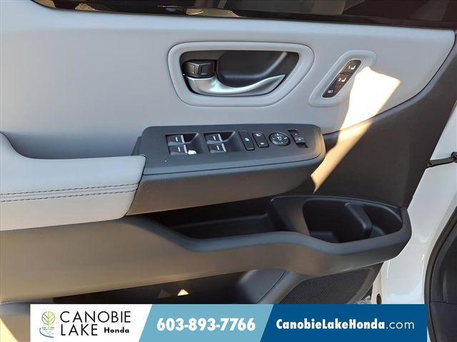 new 2025 Honda Pilot car, priced at $47,622