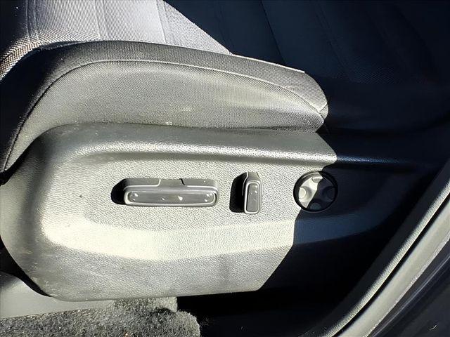 used 2022 Honda CR-V car, priced at $21,000