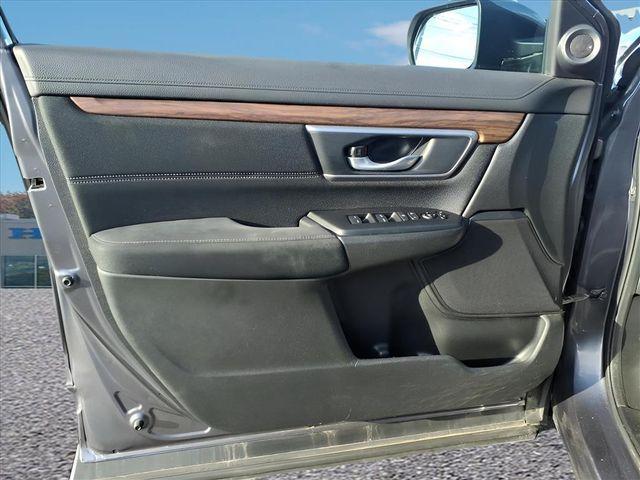 used 2022 Honda CR-V car, priced at $21,000