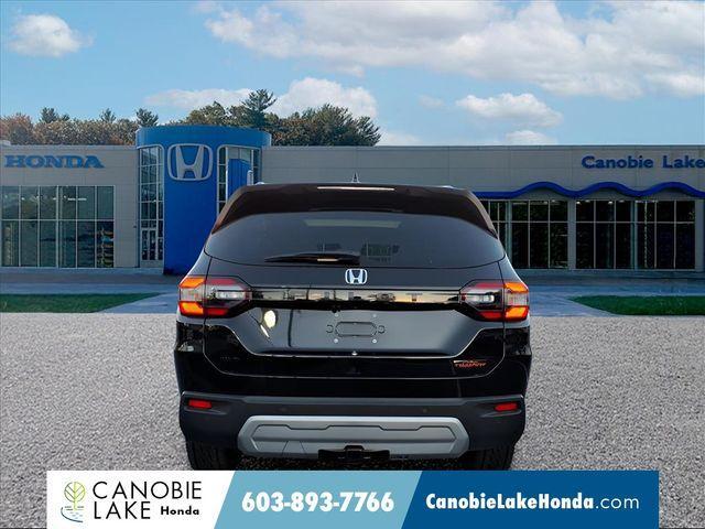 new 2025 Honda Pilot car, priced at $46,288