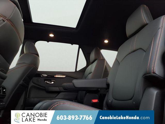 new 2025 Honda Pilot car, priced at $46,288