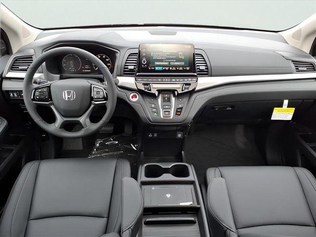 new 2026 Honda Odyssey car, priced at $42,083