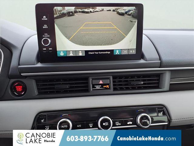 new 2025 Honda Pilot car, priced at $47,622