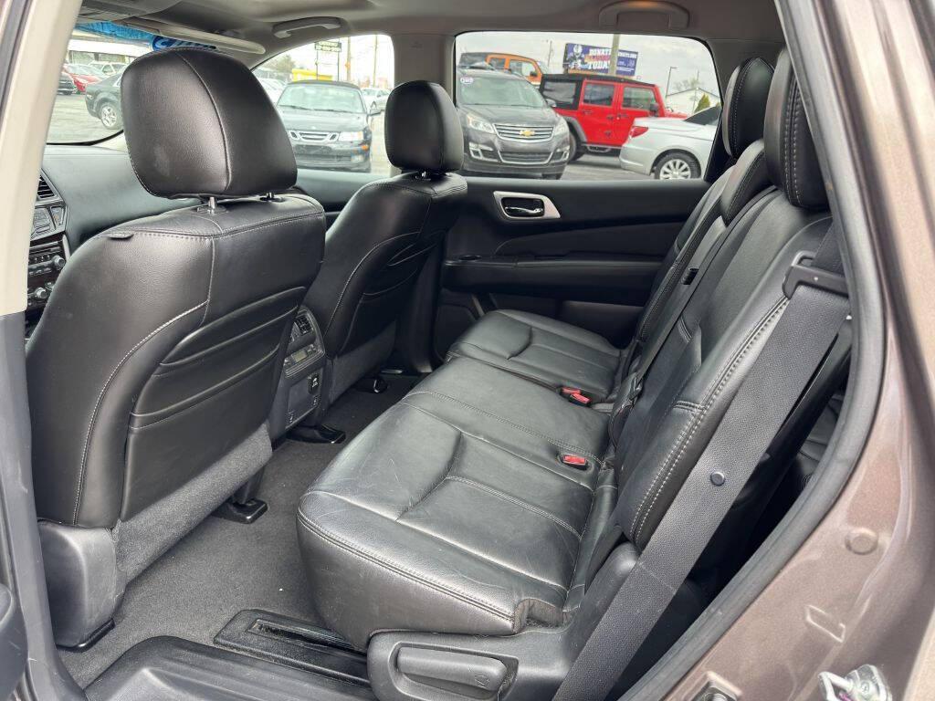 used 2013 Nissan Pathfinder car, priced at $6,995