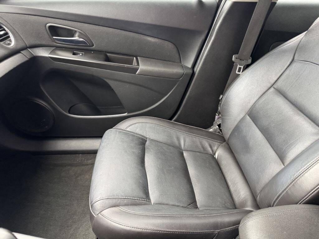 used 2014 Chevrolet Cruze car, priced at $4,995