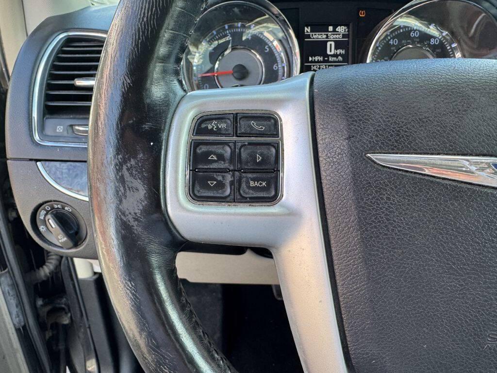 used 2015 Chrysler Town & Country car, priced at $5,995