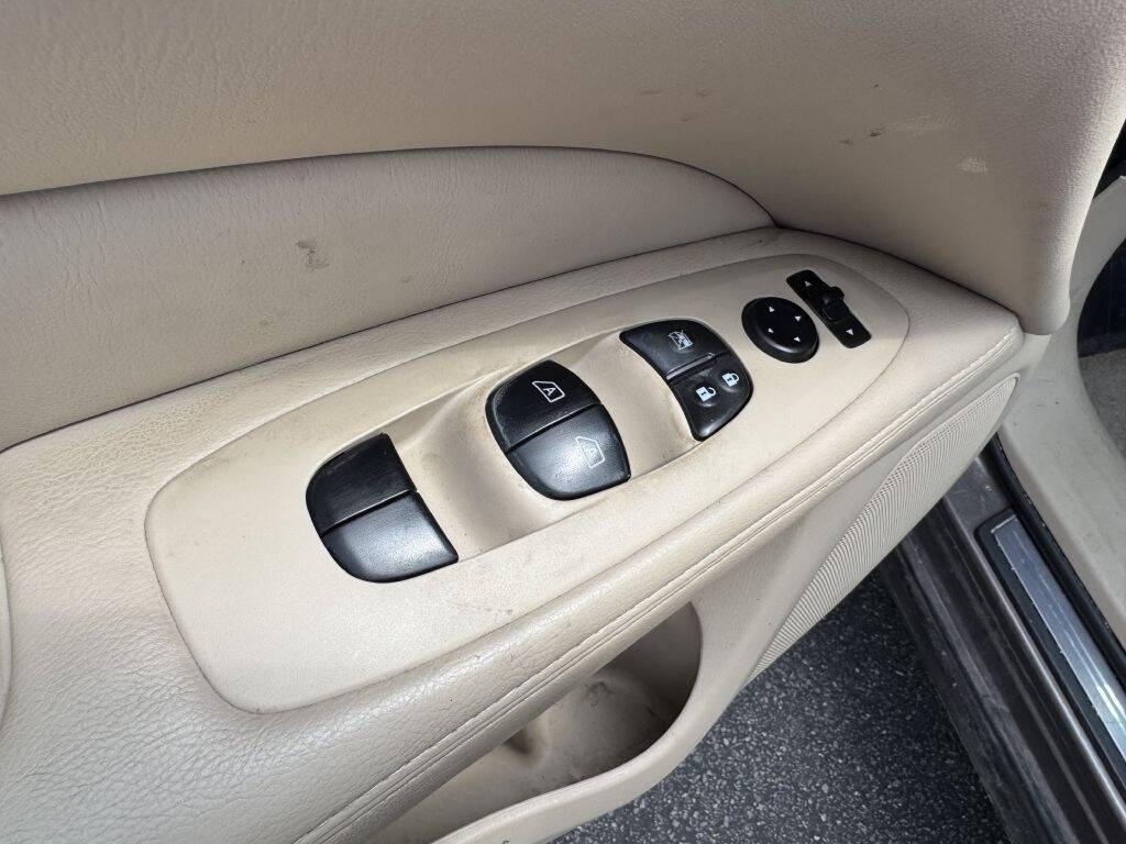 used 2014 Nissan Pathfinder car, priced at $6,995