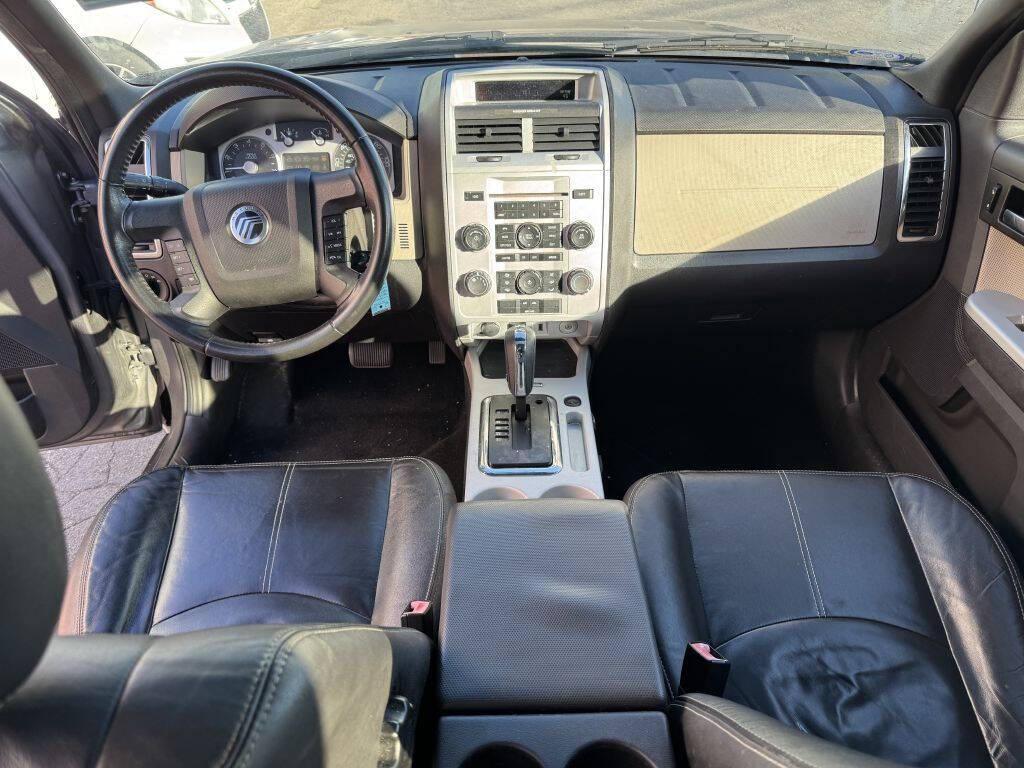 used 2010 Mercury Mariner car, priced at $5,995