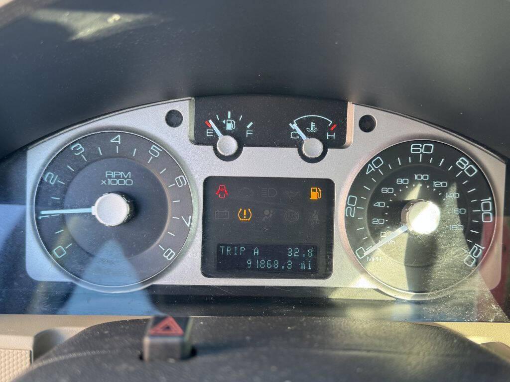 used 2010 Mercury Mariner car, priced at $5,995