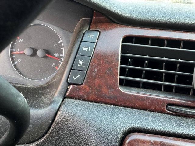 used 2008 Chevrolet Impala car, priced at $3,995