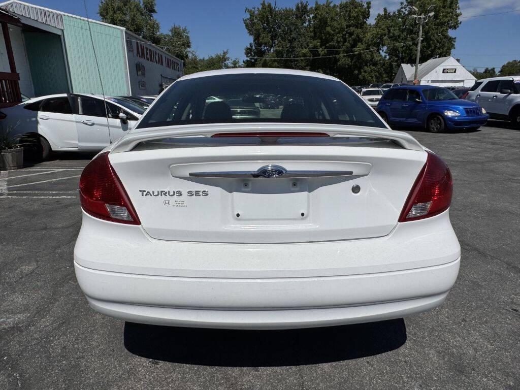 used 2003 Ford Taurus car, priced at $4,995