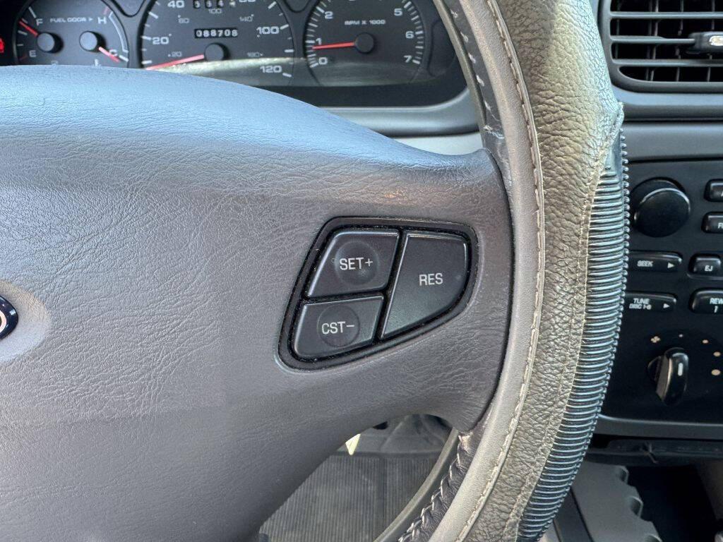 used 2003 Ford Taurus car, priced at $4,995