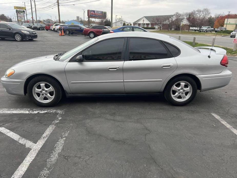 used 2005 Ford Taurus car, priced at $3,995