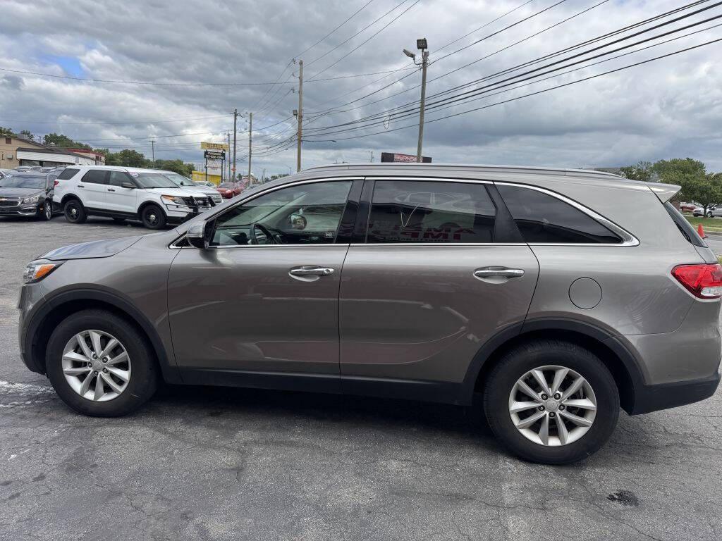 used 2016 Kia Sorento car, priced at $6,995