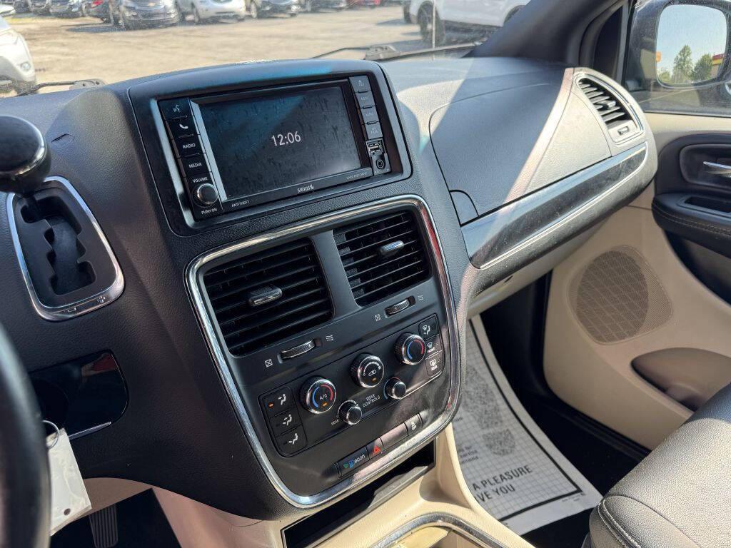 used 2018 Dodge Grand Caravan car, priced at $5,995