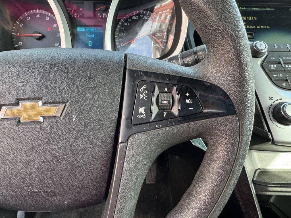 used 2017 Chevrolet Equinox car, priced at $4,995