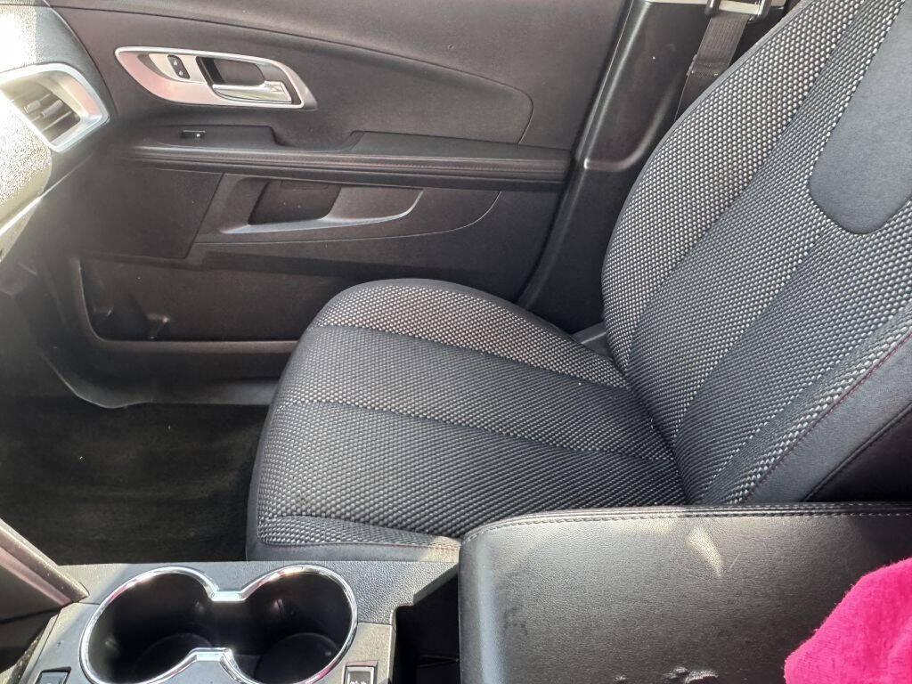 used 2017 Chevrolet Equinox car, priced at $4,995