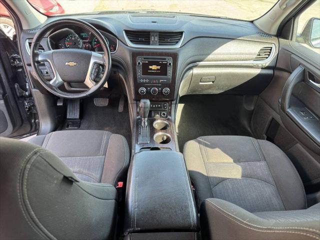 used 2017 Chevrolet Traverse car, priced at $8,995