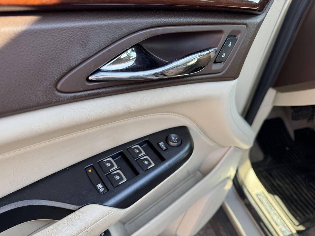 used 2015 Cadillac SRX car, priced at $6,995