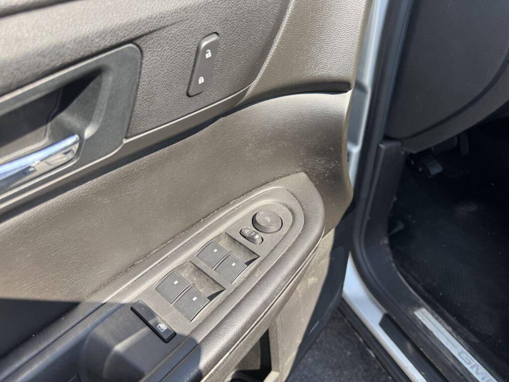 used 2014 GMC Acadia car, priced at $4,500