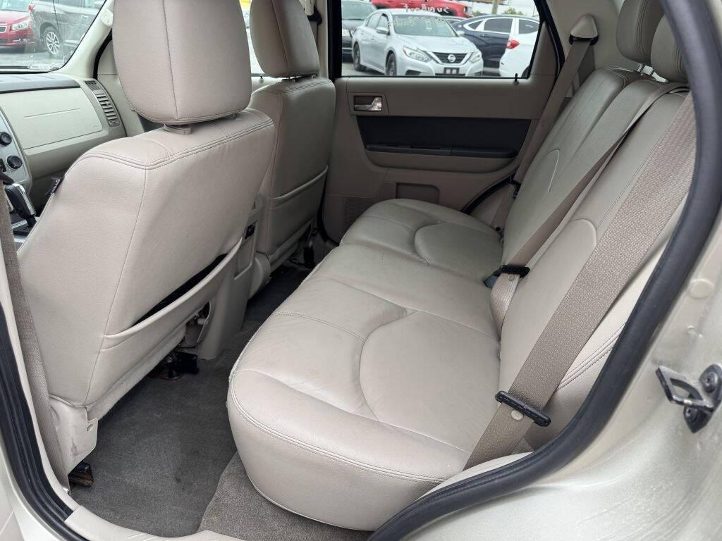 used 2010 Mercury Mariner car, priced at $4,995