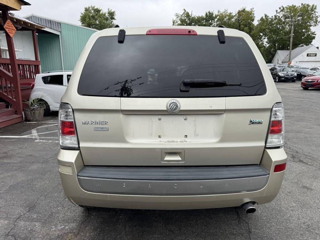 used 2010 Mercury Mariner car, priced at $4,995