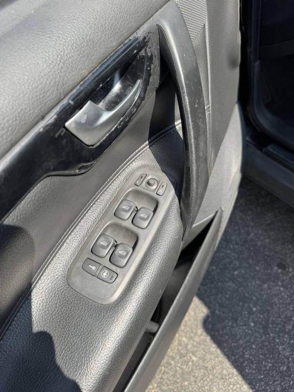 used 2002 Volvo S60 car, priced at $2,995