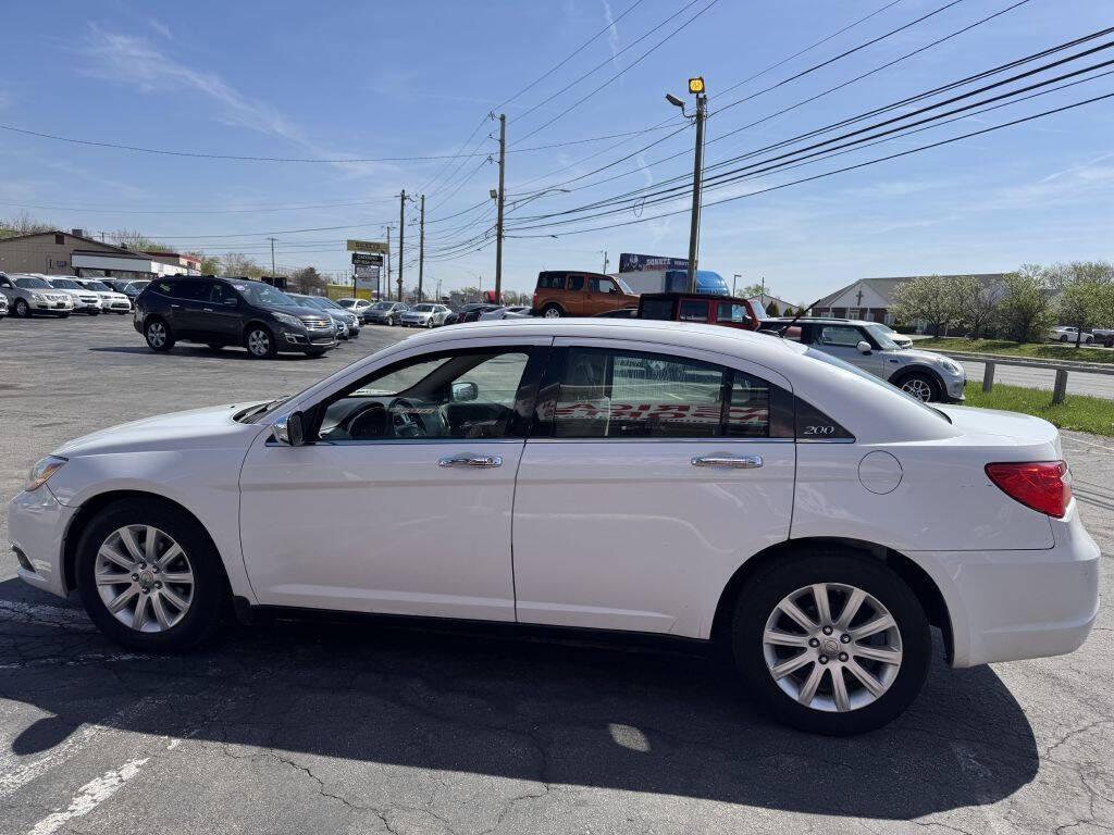 used 2013 Chrysler 200 car, priced at $4,500