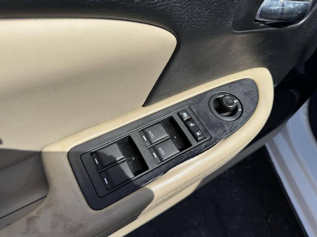 used 2013 Chrysler 200 car, priced at $4,500