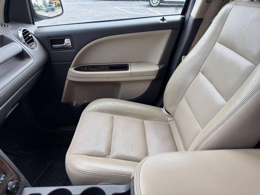 used 2008 Ford Taurus X car, priced at $3,995