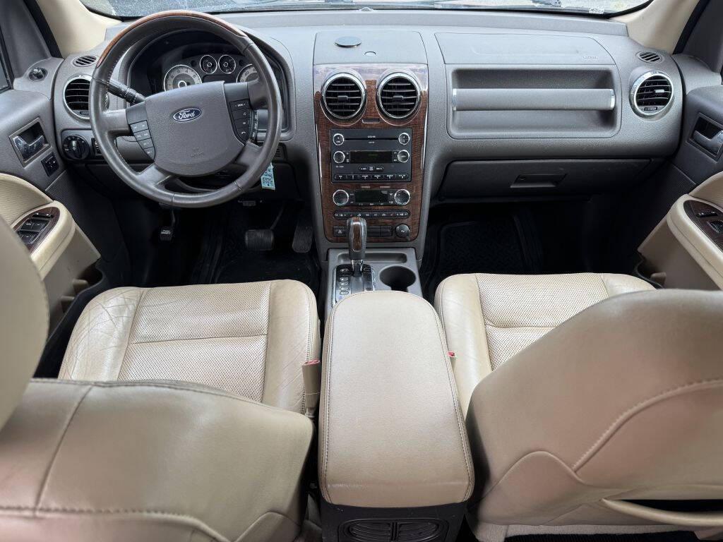 used 2008 Ford Taurus X car, priced at $3,995